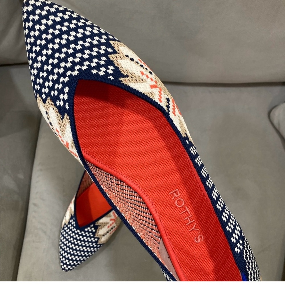 Rothy's Sapphire Floral Points. 9.5